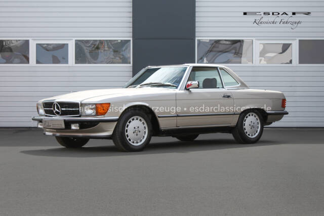 Image 1/32 de Mercedes-Benz 500 SL (1988)