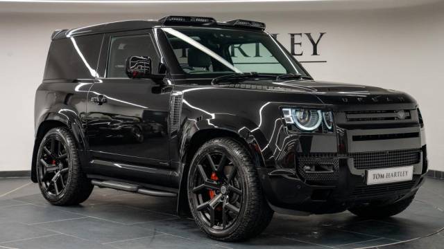 Bild 1/26 von Land Rover Defender 90 P400 AWD (2021)