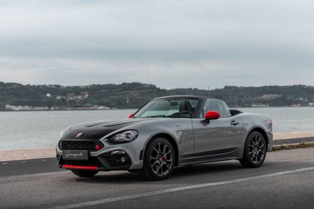 Image 1/27 de Abarth 124 Spider "Officine Abarth" (2017)