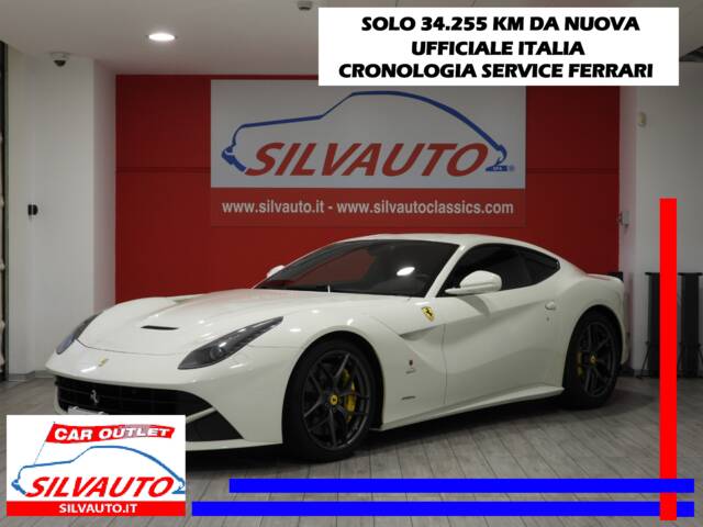 Image 1/15 of Ferrari F12berlinetta (2013)