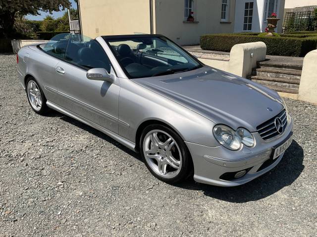 Afbeelding 1/8 van Mercedes-Benz CLK 55 AMG (2003)