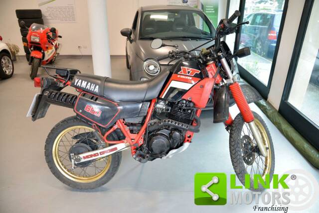 Bild 1/10 von Yamaha DUMMY (1986)