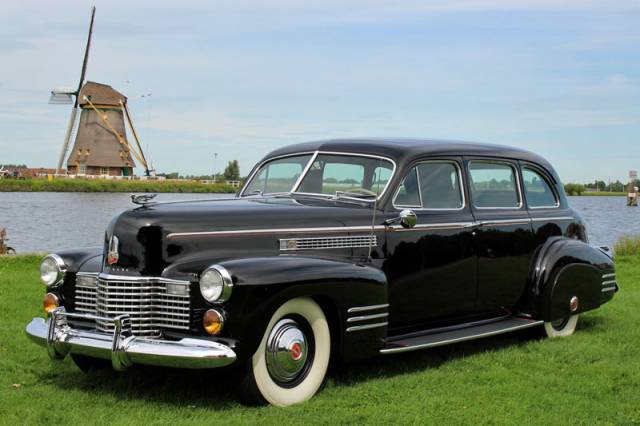 Image 1/30 of Cadillac 75 Fleetwood Imperial (1941)