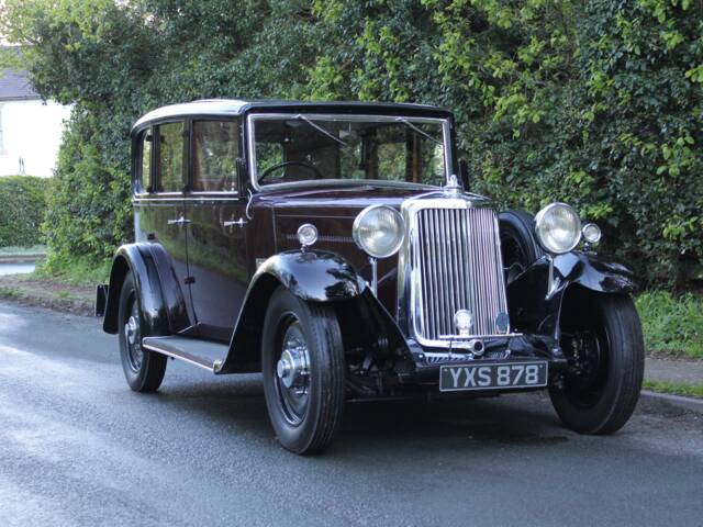 Image 1/19 of Armstrong-Siddeley 15 HP Long (1933)