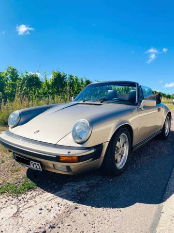 Bild 1/9 von Porsche 911 Carrera 3.2 (1986)
