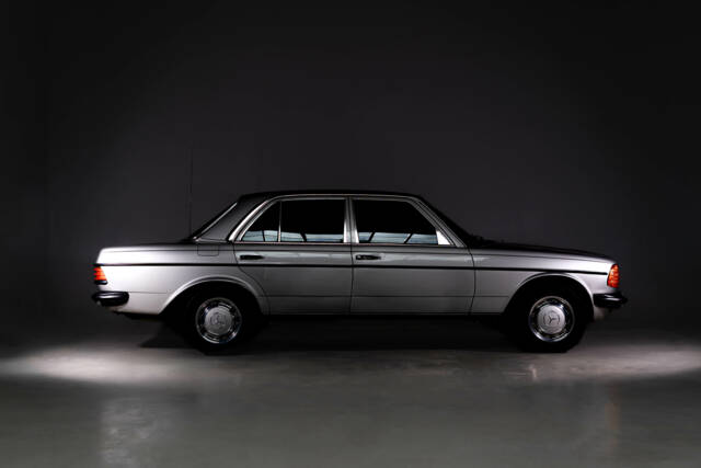 Imagen 1/25 de Mercedes-Benz 300 D (1985)