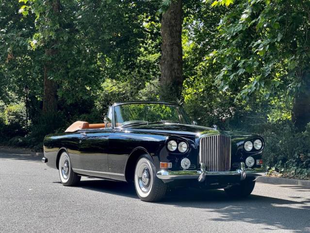 Image 1/50 de Bentley S 3 Continental (1963)