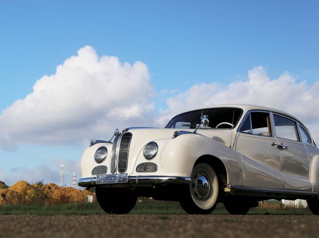 Image 1/45 of BMW 501 V8 (1956)