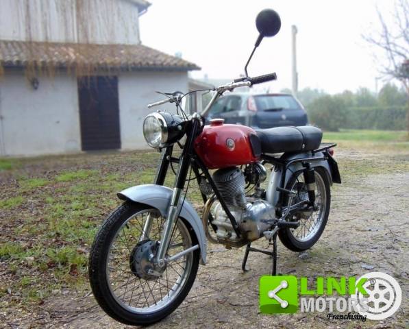 Image 1/8 of Gilera DUMMY (1970)