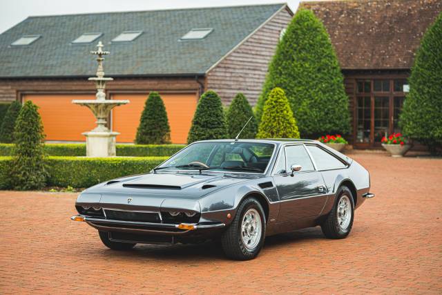 Immagine 1/37 di Lamborghini Jarama 400 GT S (1974)