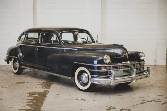 Image 1/7 of Chrysler Crown Imperial (1947)