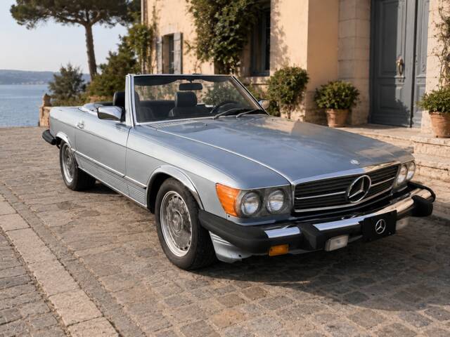 Bild 1/8 von Mercedes-Benz 560 SL (1987)
