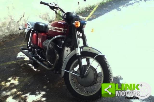 Image 1/15 of Moto Guzzi DUMMY (1972)
