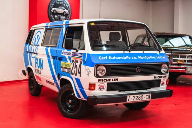 Bild 1/17 von Volkswagen T3 Kombi 1.9 (1989)