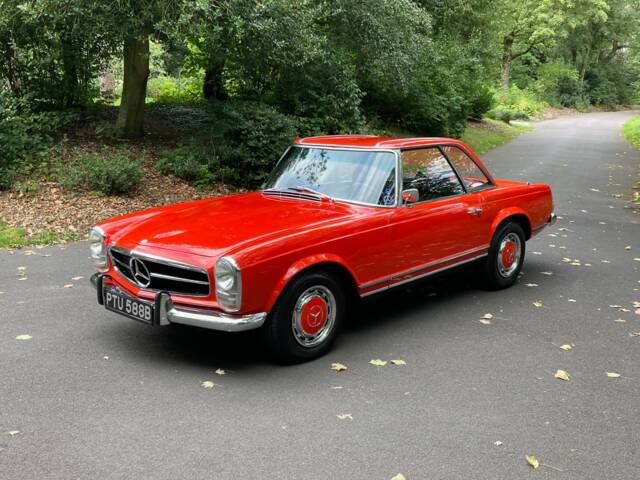 Image 1/12 of Mercedes-Benz 230 SL (1964)