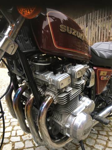 Image 1/4 de Suzuki GS 1100 E (1980)