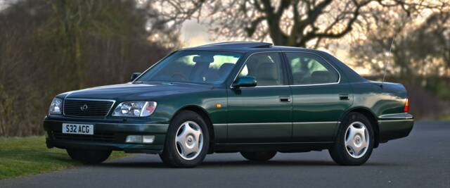 Immagine 1/50 di Lexus LS 400 (1998)