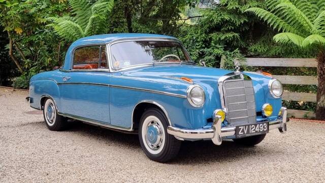 Bild 1/39 von Mercedes-Benz 220 SE (1958)