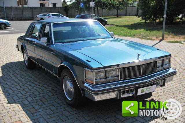 Afbeelding 1/16 van Cadillac Seville (1977)