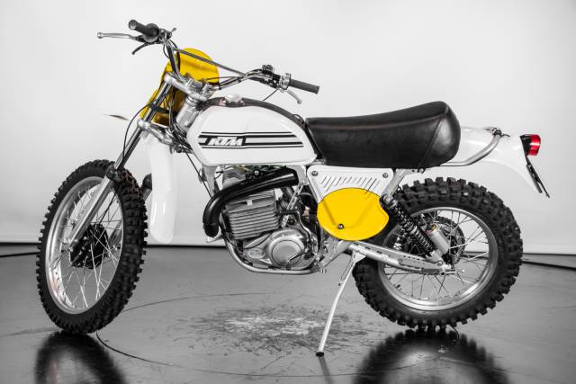 Afbeelding 1/22 van KTM DUMMY (1976)