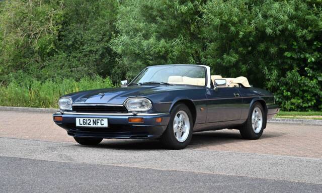 Image 1/50 of Jaguar XJS 5.3 V12 (1994)