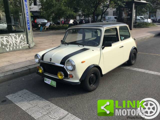 Imagen 1/10 de Austin Mini Mayfair (1984)