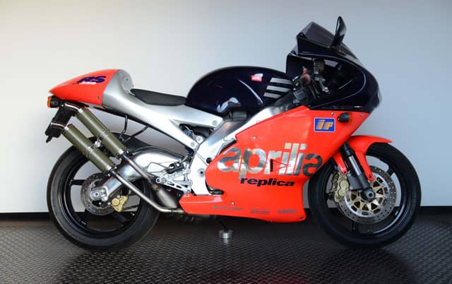 Image 1/51 of Aprilia RS 250 (1998)