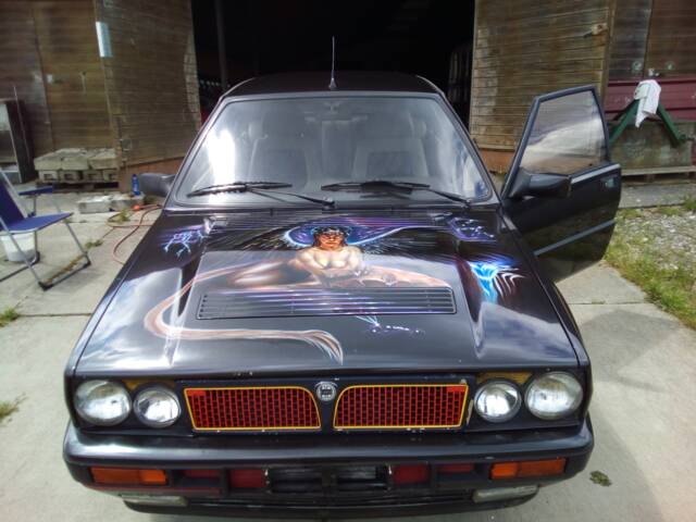 Bild 1/10 von Lancia Delta HF Integrale (1989)