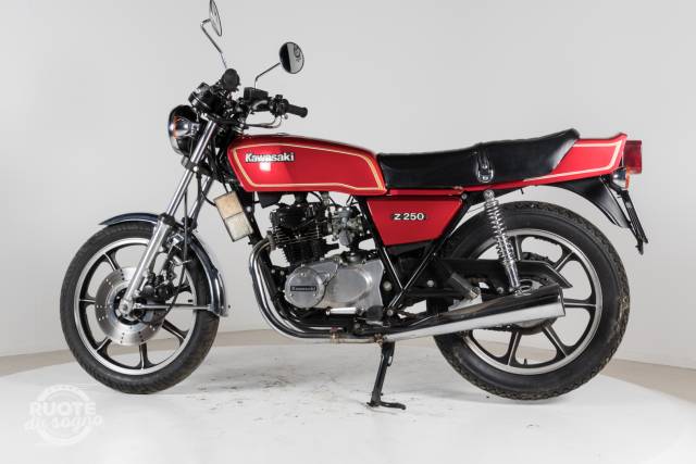Image 1/4 of Kawasaki Z 250 FS (1982)