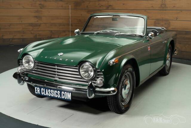 Image 1/7 of Triumph TR 4A (1967)