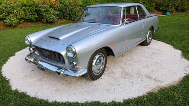 Image 1/6 de Lancia Flaminia Coupe Pininfarina (1960)