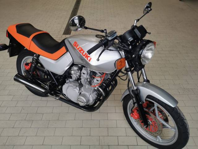 Bild 1/8 von Suzuki DUMMY (1982)