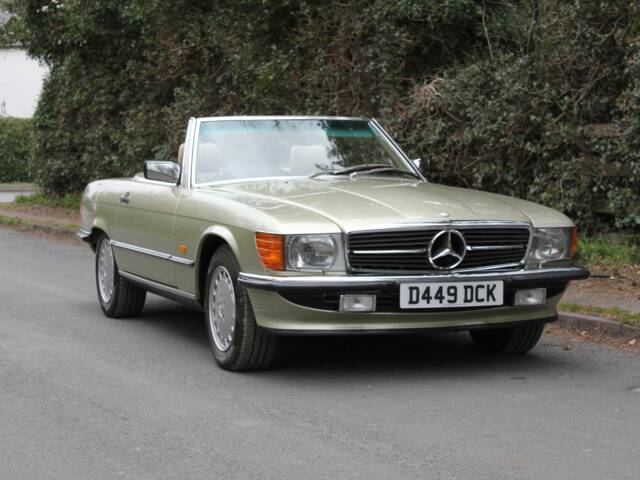 Image 1/18 of Mercedes-Benz 300 SL (1986)