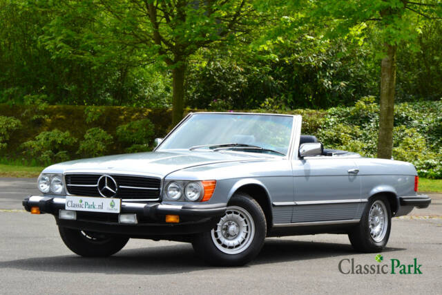 Image 1/50 of Mercedes-Benz 380 SL (1983)