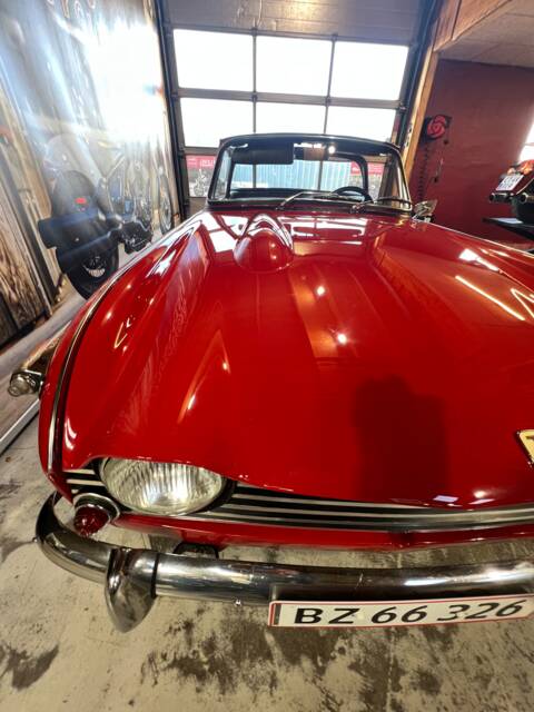 Image 1/37 of Triumph TR 5 PI (1968)