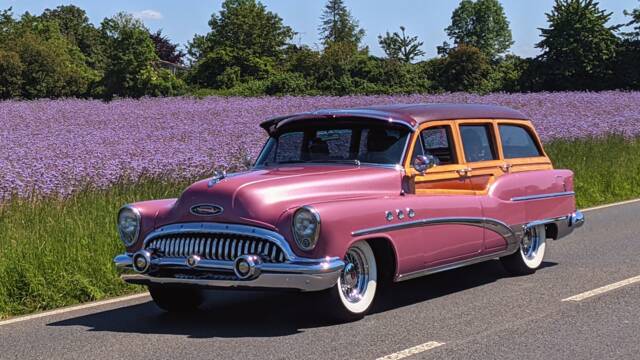 Image 1/31 of Buick Super Estate Wagon (1953)