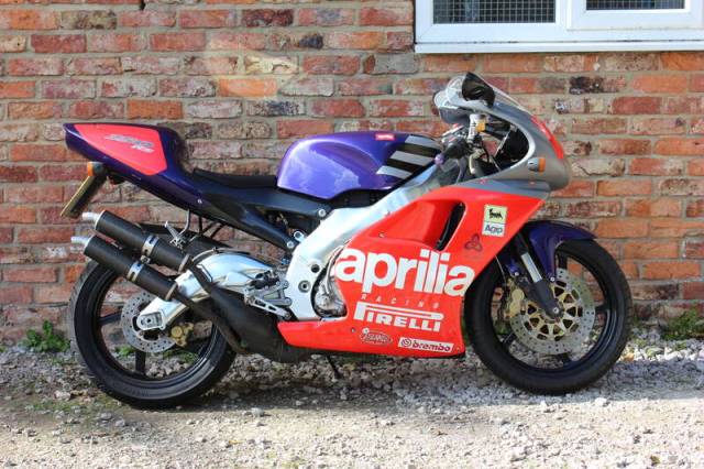 Immagine 1/41 di Aprilia DUMMY (1995)