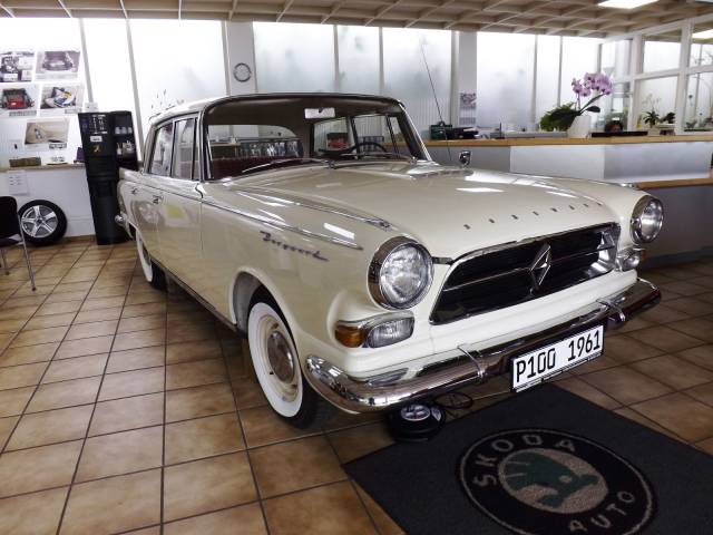 Bild 1/4 von Borgward P 100 2,3 Liter (1961)