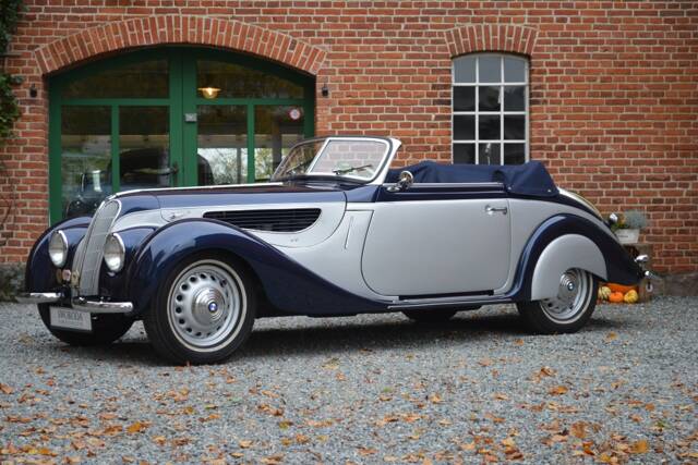 Image 1/12 of BMW 327 (1938)