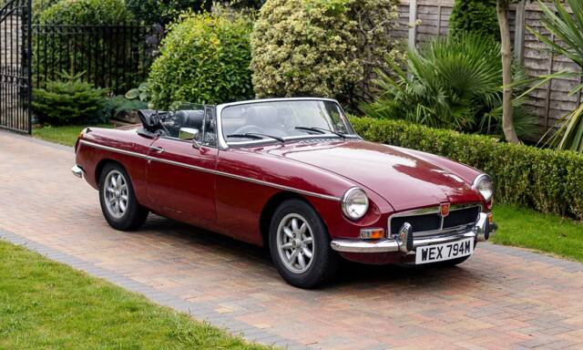 Afbeelding 1/48 van MG MGB (1973)