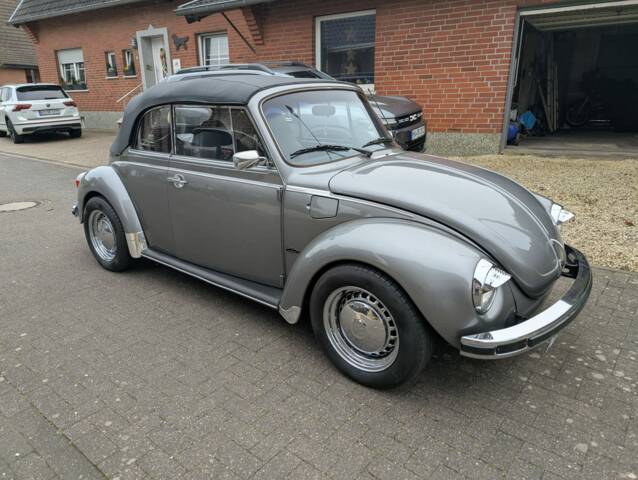 Image 1/27 de Volkswagen Coccinelle 1303 LS (1977)