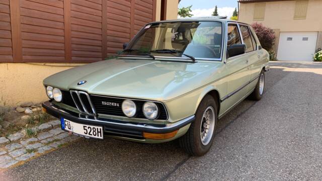 Bild 1/100 von BMW 528i (1980)