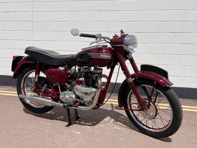 Imagen 1/23 de Triumph DUMMY (1954)