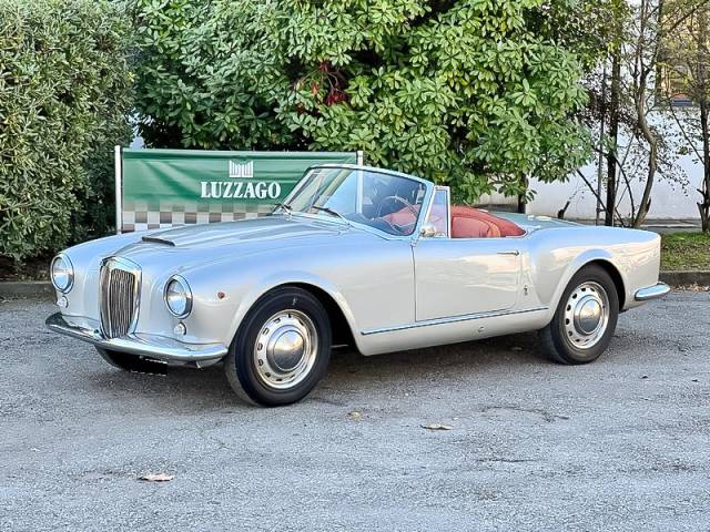Image 1/34 of Lancia Aurelia B24 Convertible (1958)
