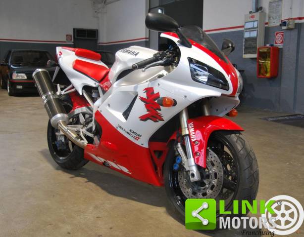 Afbeelding 1/10 van Yamaha DUMMY (1998)