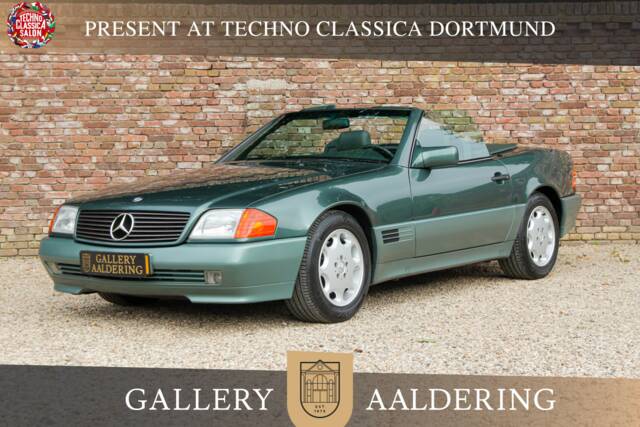 Image 1/50 of Mercedes-Benz 300 SL-24 (1992)