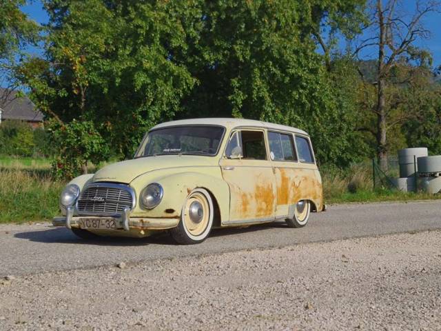 Image 1/11 of DKW Auto Union 1000 Universal (1961)