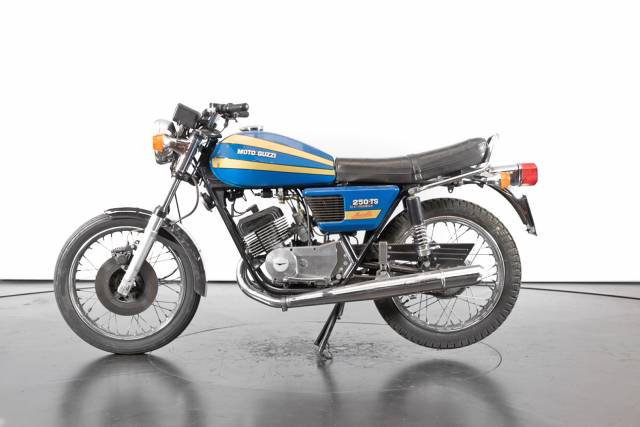 Afbeelding 1/16 van Moto Guzzi DUMMY (1976)