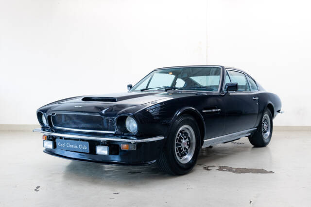 Bild 1/36 von Aston Martin DBS V8 (1972)