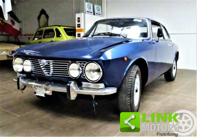 Afbeelding 1/10 van Alfa Romeo 2000 GT Veloce (1971)